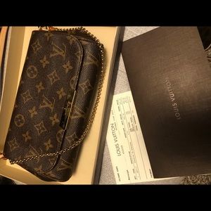 Authentic Louis Vuitton Favorite PM Monogram Bag